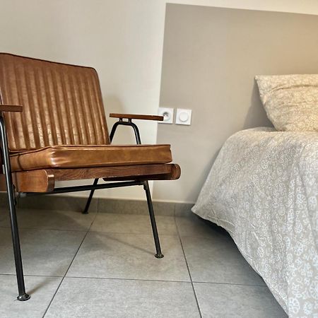 Suite Danbury Lyon Buitenkant foto